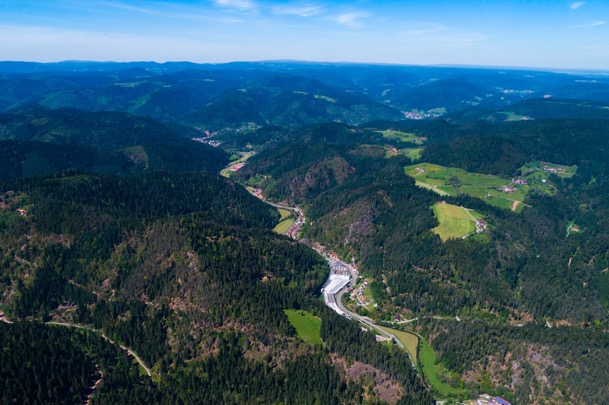 Hinterlehengericht im Hochsommer Panorama